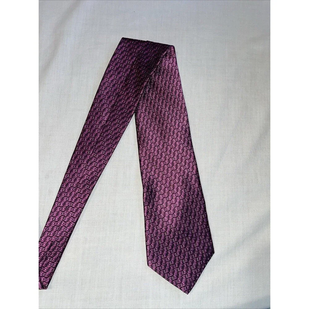 Haspel Men’s Dress Tie Size 56” Purple Geometric Business Formal Wedding City